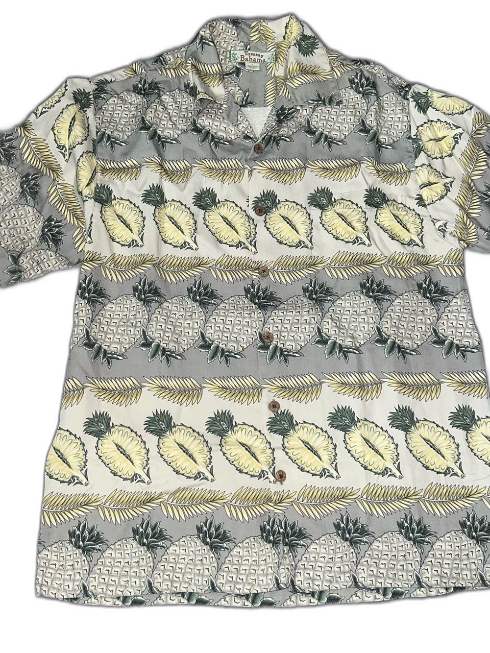 Tommy Bahama Men's Silk Pineapple Print Short Sleeve Button Down